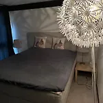Sehr Schoene In Апартаменты