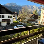 Sehr Schoene In Апартаменты *